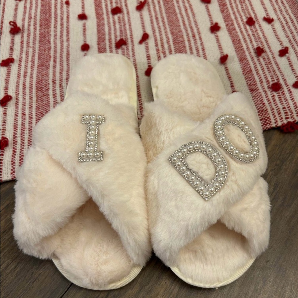 Faux Fur 'I DO' Slippers